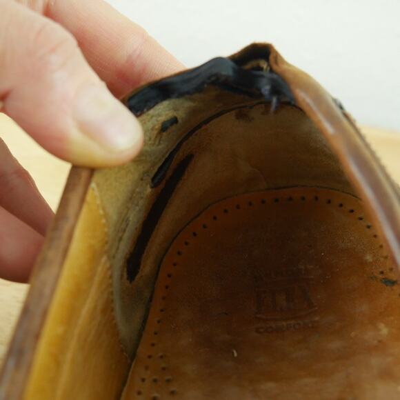 Vintage Cole Haan Tassel Loafers 11 THRASHED Boat Shoes Leather Old Money Preppy main image 6